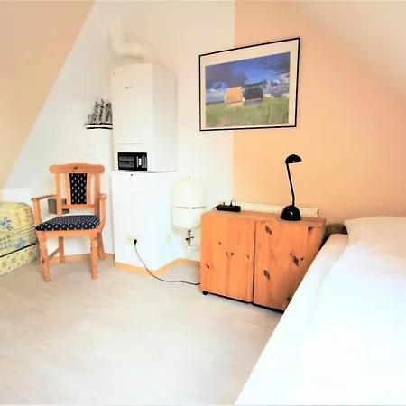 Haus Vogelsand - Reihenhaus Mit Garten