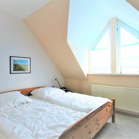 Haus Vogelsand - Reihenhaus Mit Garten Daire