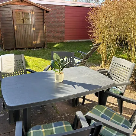 Haus Vogelsand - Reihenhaus Mit Garten Apartment Cuxhaven