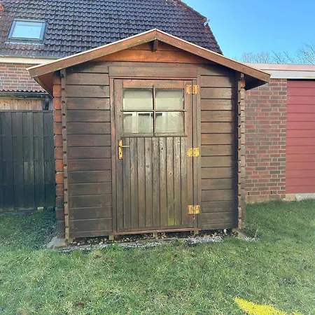 Apartment Haus Vogelsand - Reihenhaus Mit Garten Cuxhaven